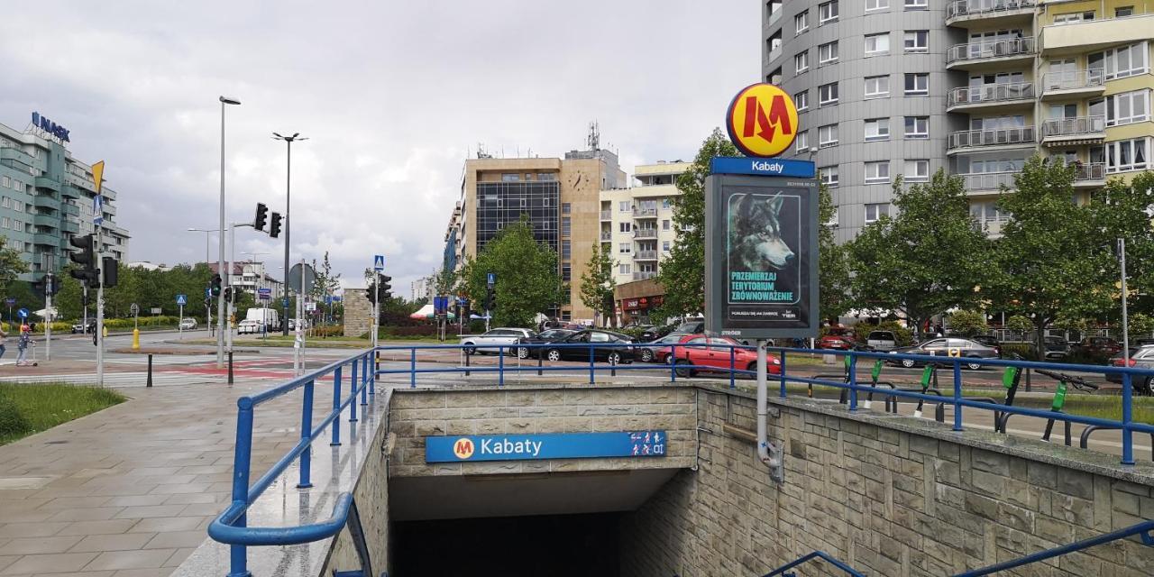 Classic Apartament Metro Kabaty Warsaw Luaran gambar