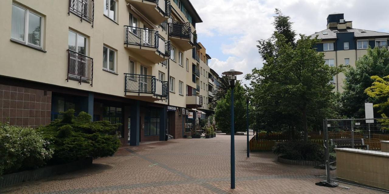 Classic Apartament Metro Kabaty Warsaw Luaran gambar